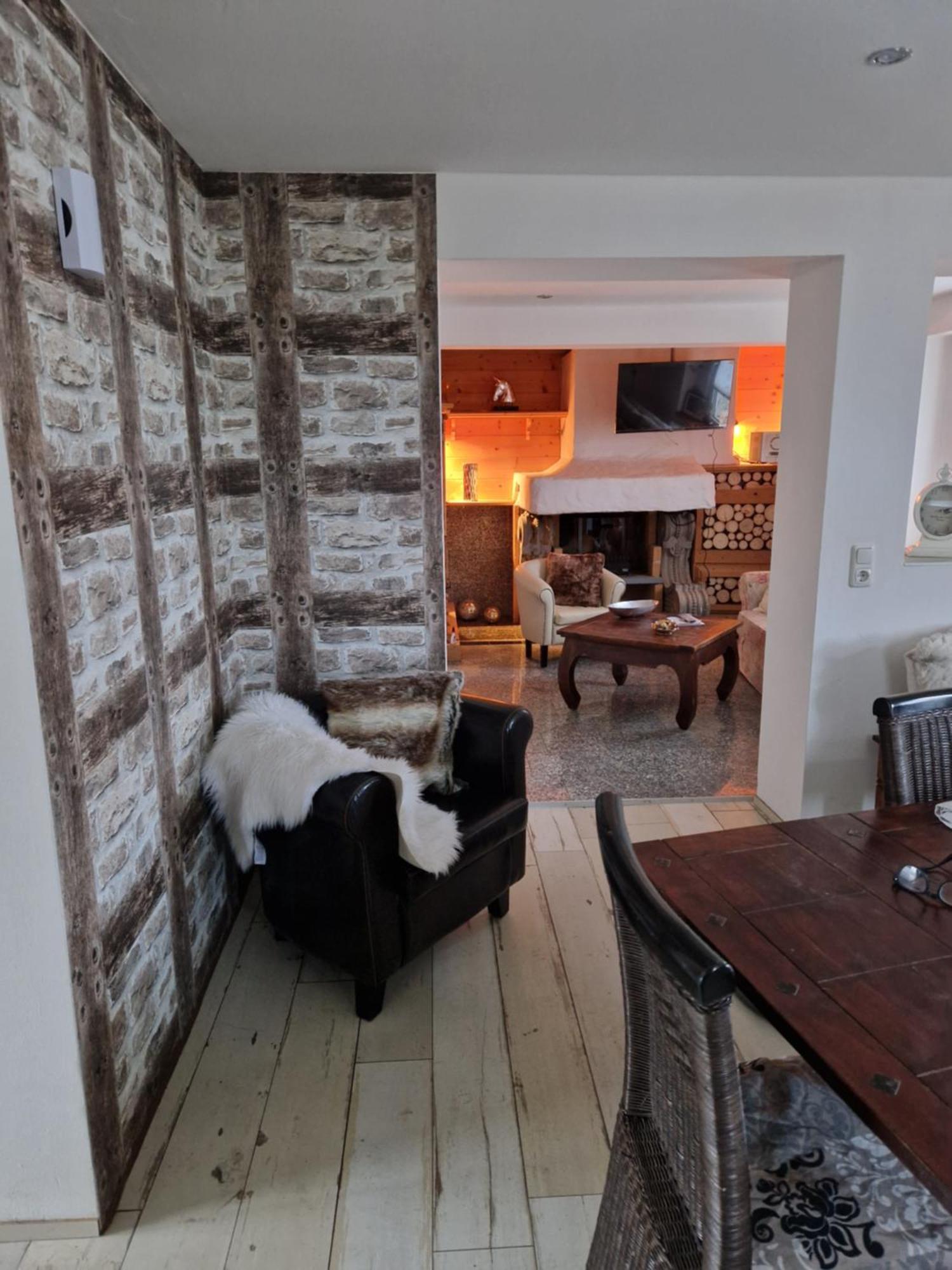 Ferienhaus Eifelgluehen Моншау Экстерьер фото